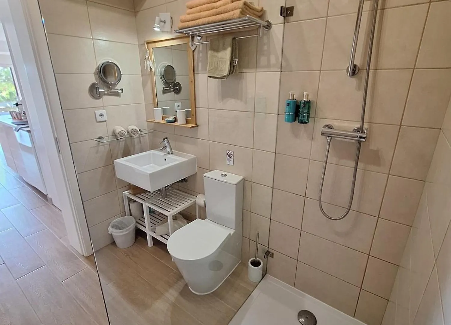 Romantik Villa Salema Guest house