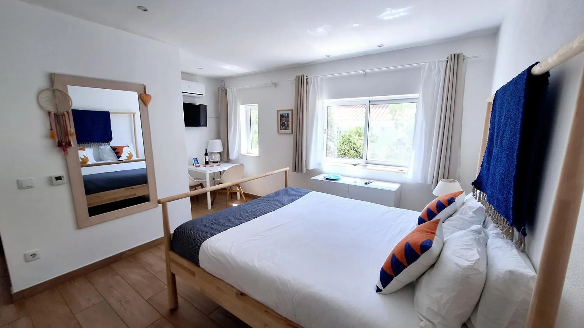 Guest house Romantik Villa Salema
